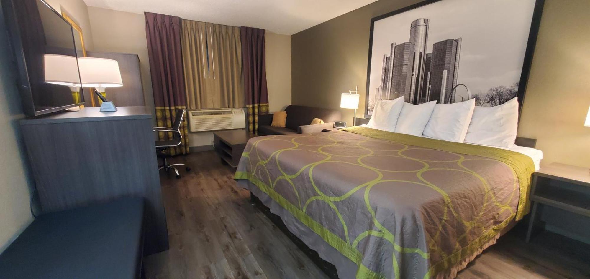 Hotel Super 8 By Wyndham Sterling Heights/detroit Area